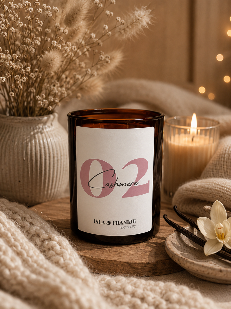 O2 Cashmere & Vanilla Candle
